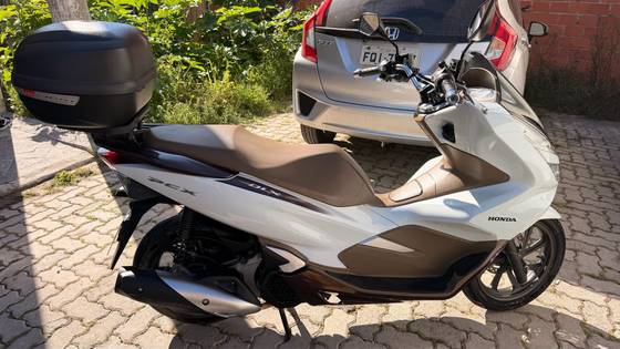 HONDA PCX DLX HONDA PCX DLX